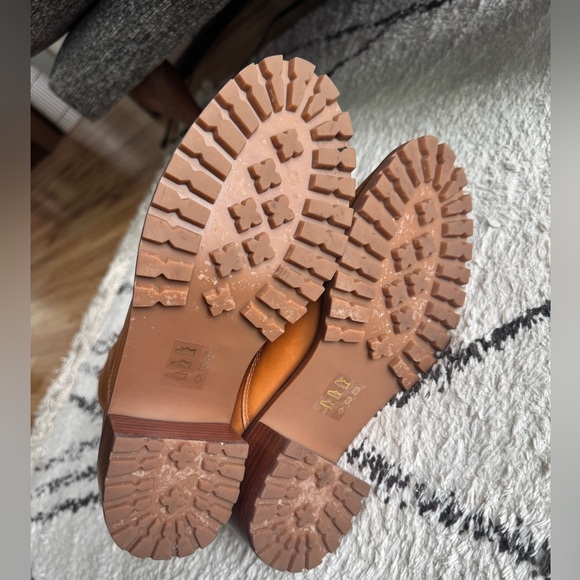 Madewell The Julien Lace Up Lugsole Boot - Picture 4 of 6